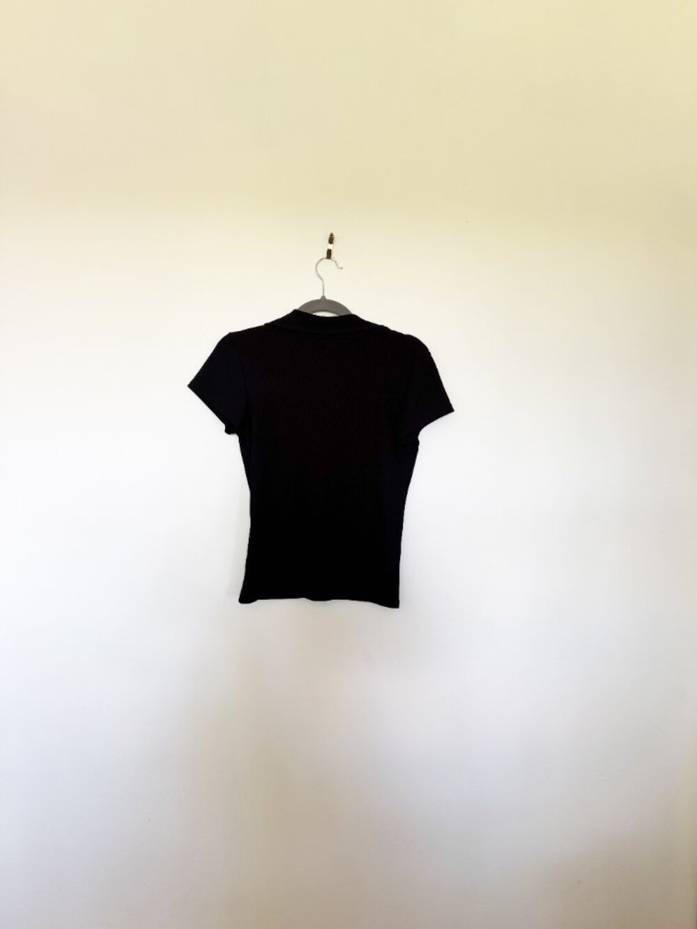 OAK + FORT Women's Button Front top - Size medium - black - Picture 3 of 4